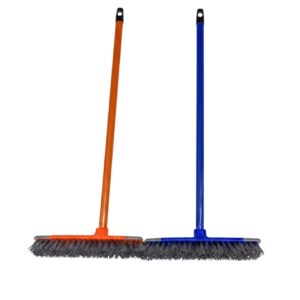 BRUSH RUBBERIGE W/120CM METAL STICK (24)